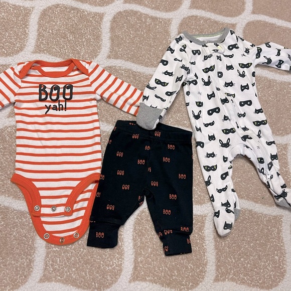 Halloween Newborn Outfit Set - Picture 3 of 4